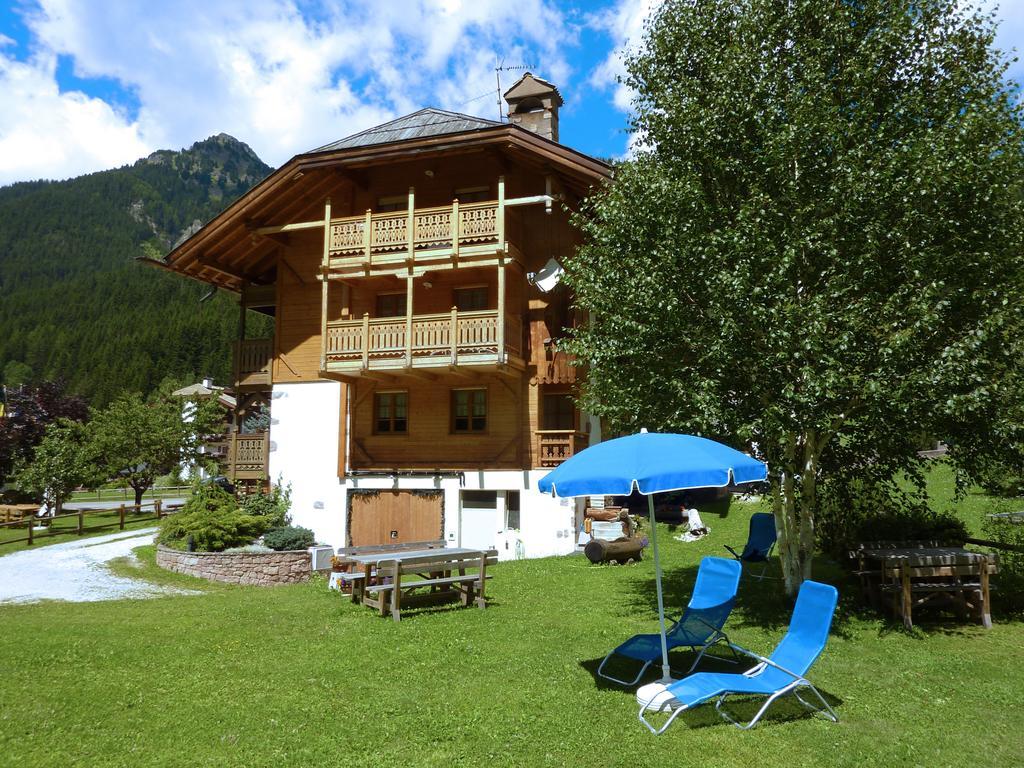 Appartamenti Majon Sotroi Campitello di Fassa Exteriör bild