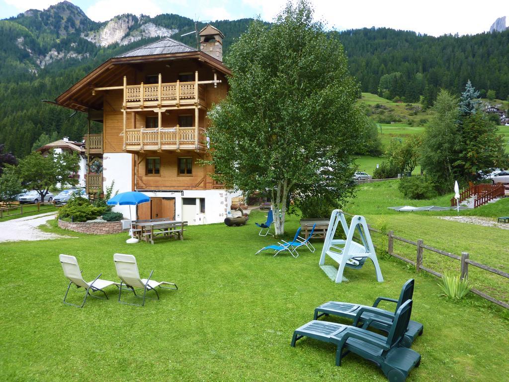 Appartamenti Majon Sotroi Campitello di Fassa Exteriör bild
