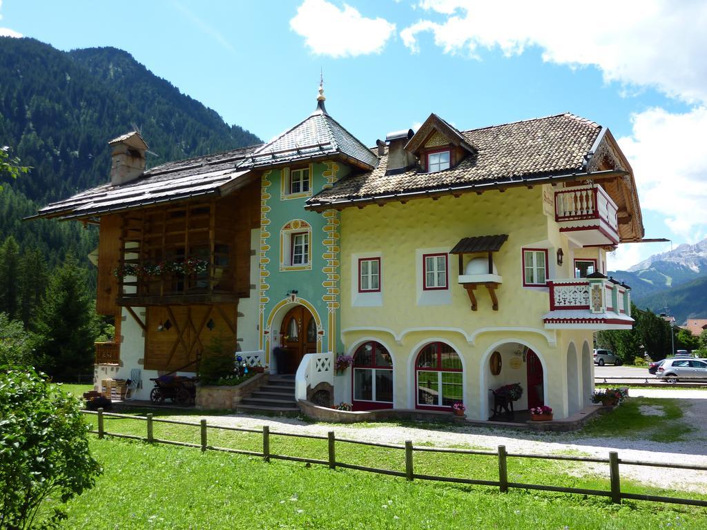 Appartamenti Majon Sotroi Campitello di Fassa Exteriör bild