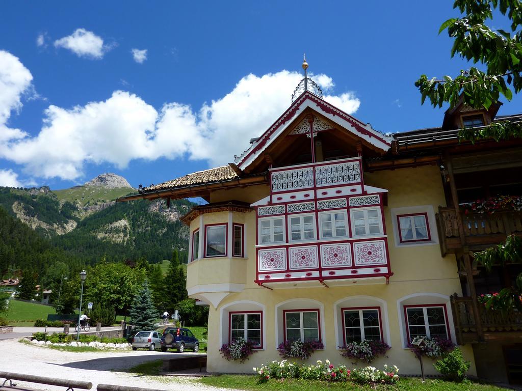 Appartamenti Majon Sotroi Campitello di Fassa Exteriör bild